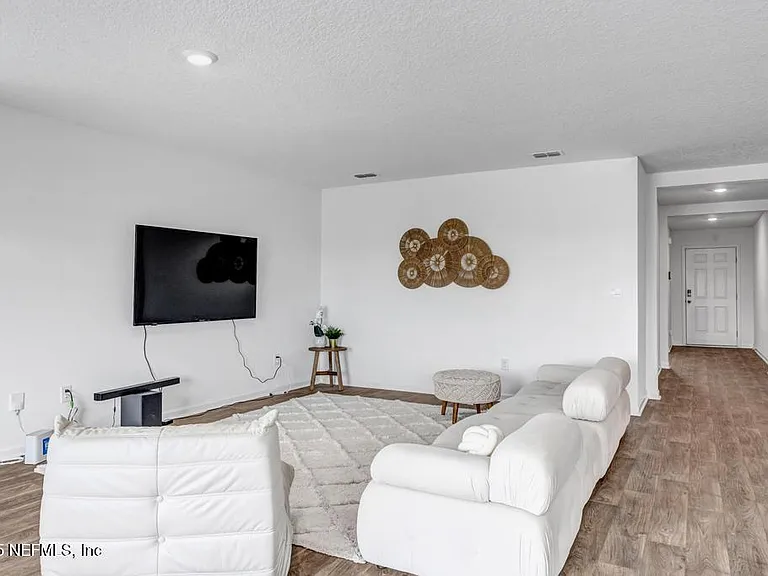 121 Ardila Cir — Photo 7