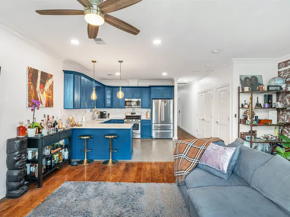 193 Halladay Street image 6 of 49