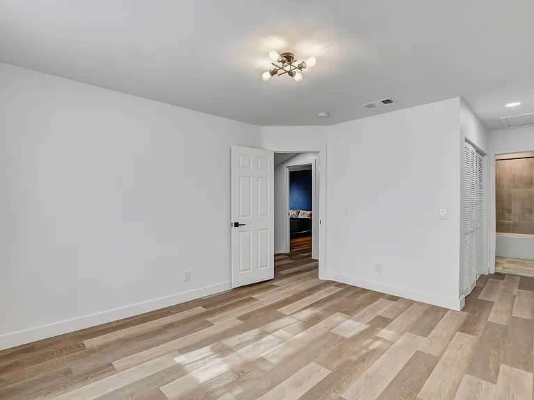 7987 Dorinda Ave — Photo 38