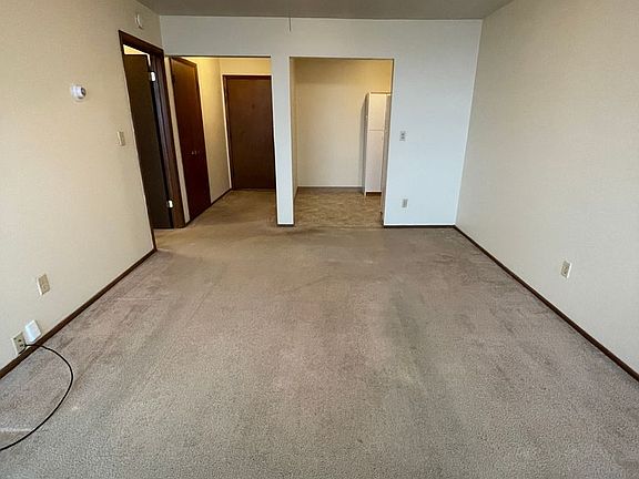 2nd image of 1320 E Capitol Dr APT 304