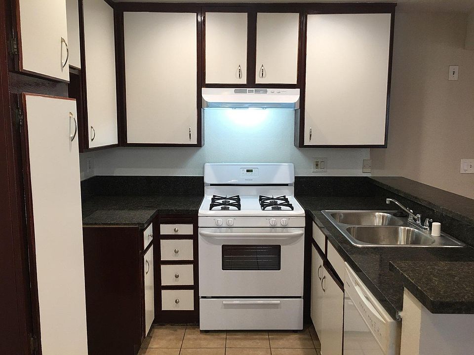 2nd image of 615 Milford St APT 120