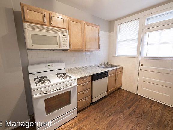 5th image of 4929 Oleatha Ave APT 2E