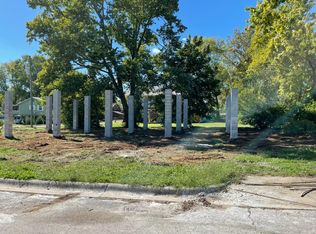 401 Shore Ln, Branson, MO 65616