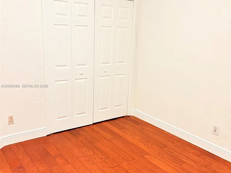 1581 SW 106th Ave — Photo 11
