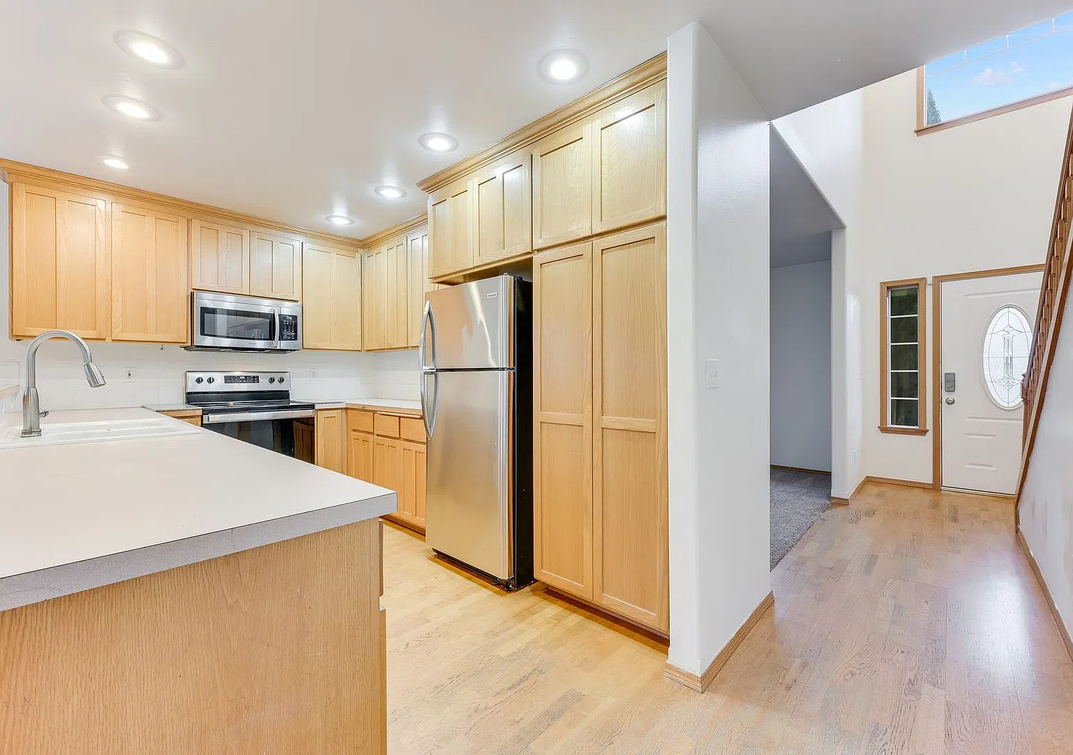 South Hill 3 bedrooms 2.5 bath house — Photo 1