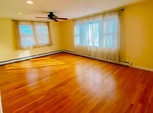 5-7 Beech St, Shelton, CT 06484