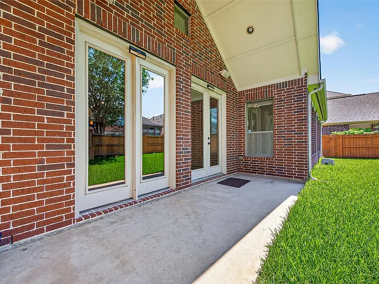 17311 Quiet Shores Dr — Photo 23