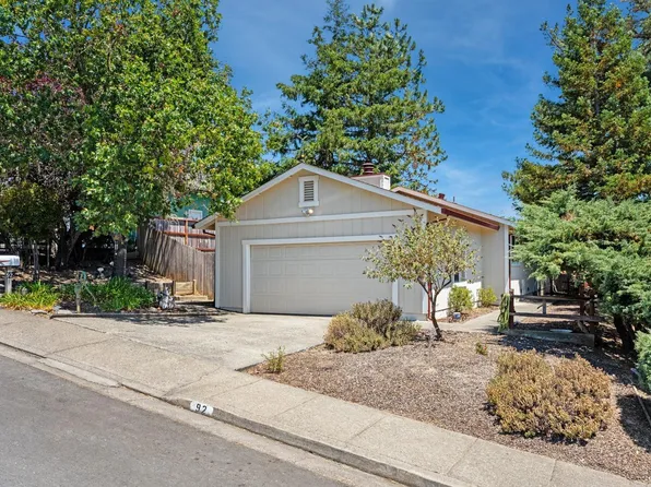 92 Northbrook Way, Willits, CA 95490