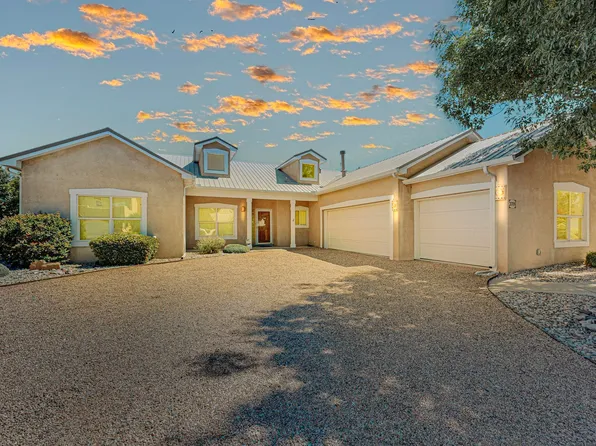 2709 Bosque Del Rio Ln NW, Albuquerque, NM 87120