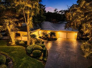 5 Hunters Branch Dr, Houston, TX 77024