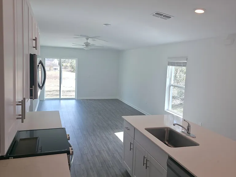 8221 SW 128th Loop — Photo 3