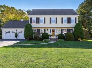 8 Bridle Path, Franklin, MA 02038