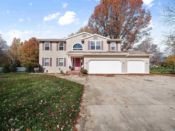 2470 S Paxton Dr, Warsaw, IN 46580
