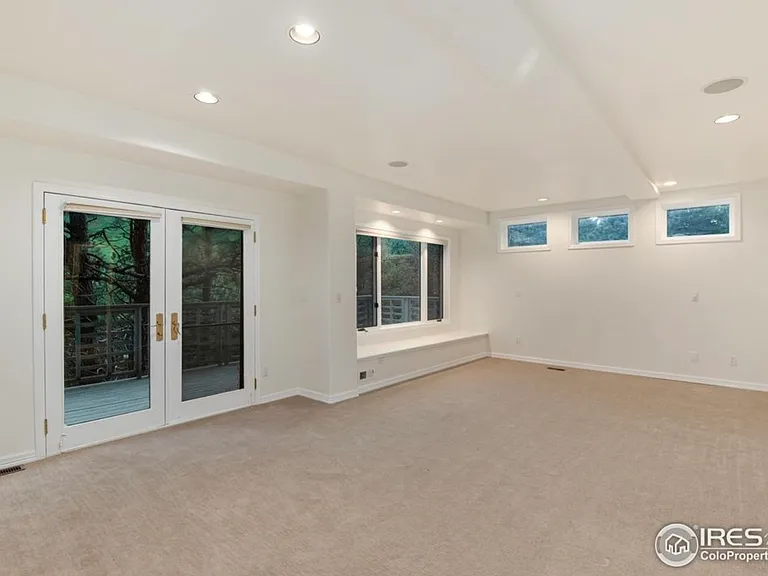 142 Meadowlook Way — Photo 10