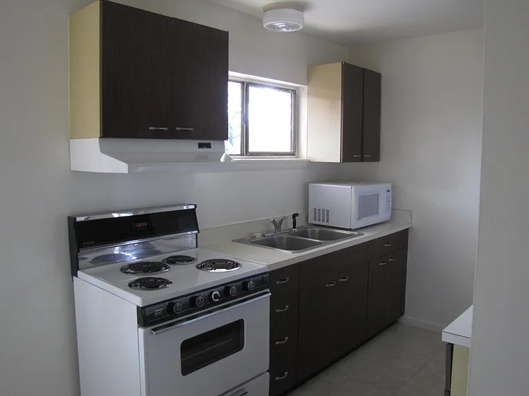 801 Washington St #11 — Photo 5
