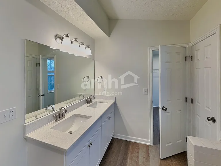 8331 Priestley Dr — Photo 9