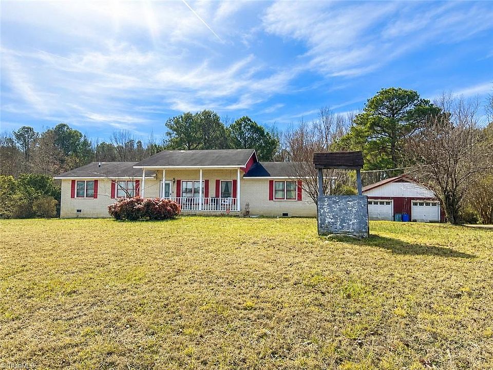 1st image of 44 Sutton Rd
