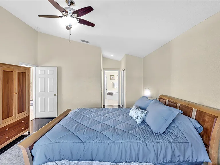 4194 Bluff Harbor Way — Photo 24