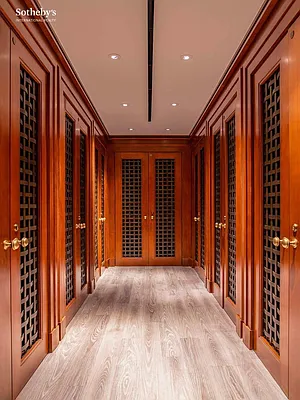 Sold by Sotheby's International Realty | media 11