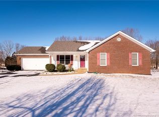 7784 Four Leaf Dr, Greenville, IN 47124