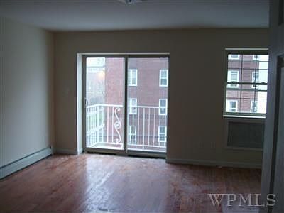 2nd image of 592 E 170th St #2