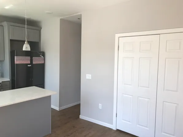 1401 27th Street image 2 of 8