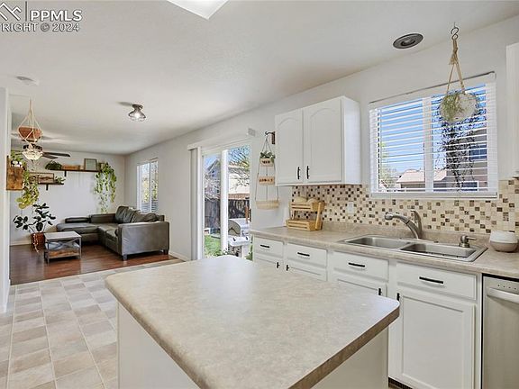 3rd image of 11377 Justamere Dr