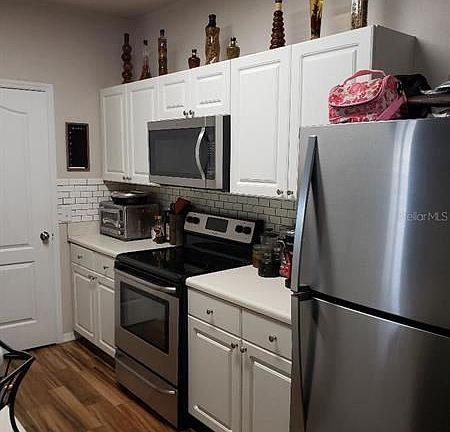 5th image of 1600 Villa Capri Cir APT 217