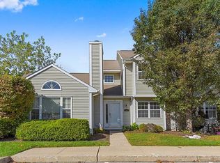 93 Sparrow Ridge Rd, Carmel, NY 10512