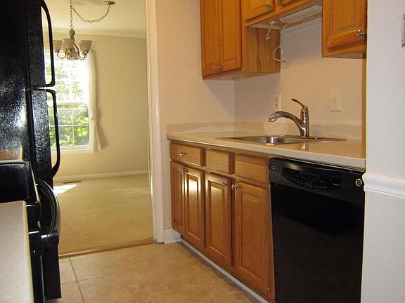 3rd image of 9976 Whitewater Dr