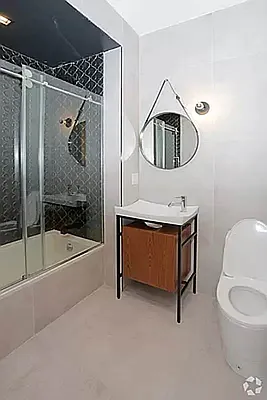 Rented by Brooklyn Group | media 33