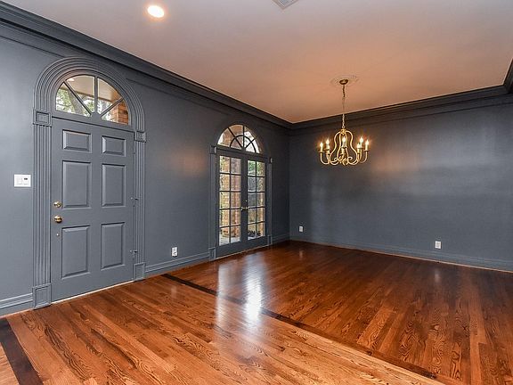 4th image of 1601 Nantucket Dr #A