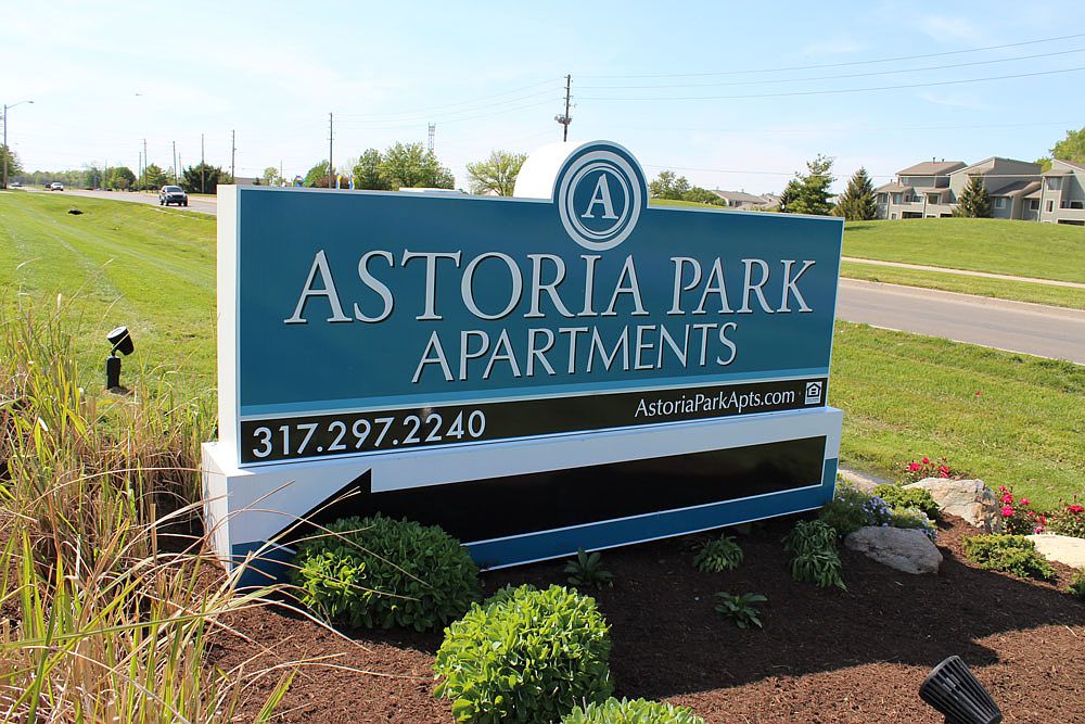 Astoria Park Apartments Indianapolis In Zillow
