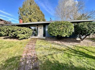 8900 SW 69th Ave, Portland, OR 97223
