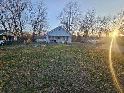 975 Missouri Avenue, West Plains, MO, 65775