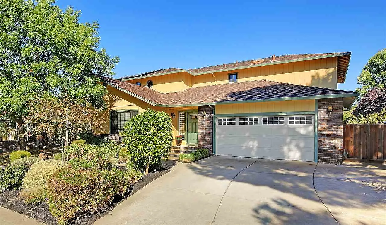 1524 Murdell Ln photo 1