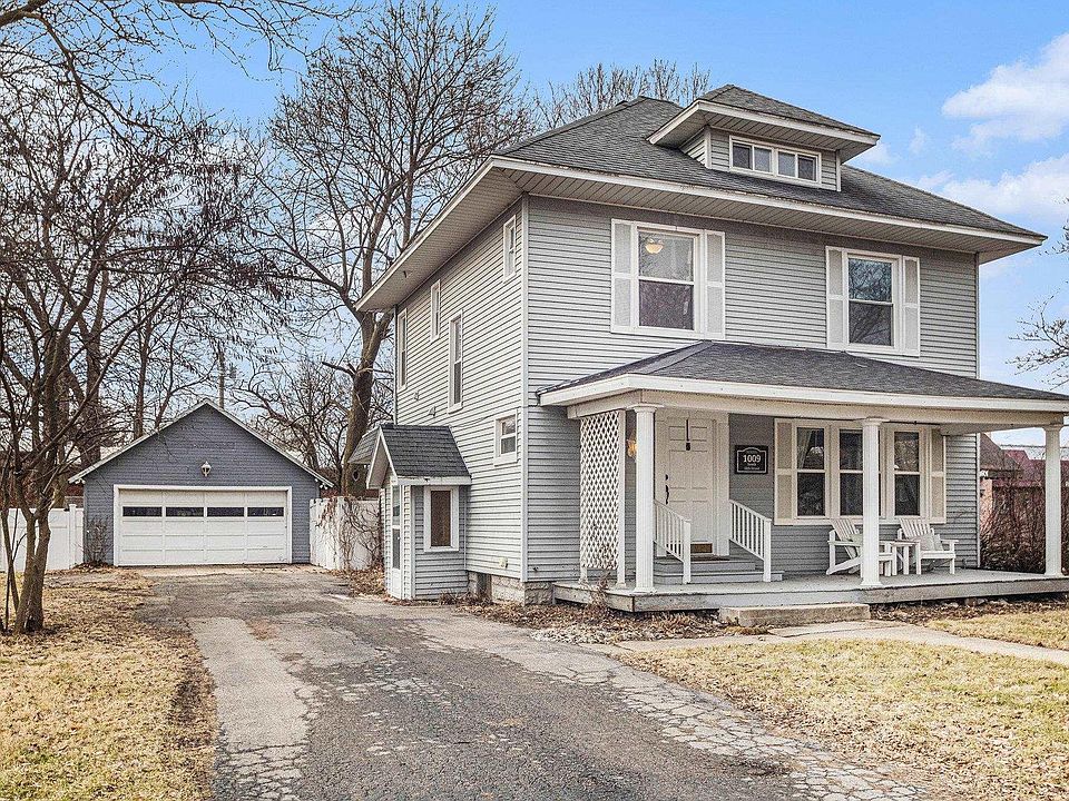 1st image of 1009 S 10th St