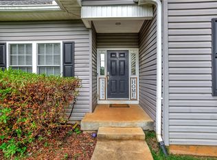 209 Star View Dr, Seneca, SC 29672