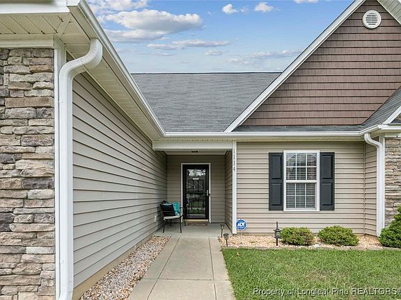 5th image of 1114 Legend Creek Dr
