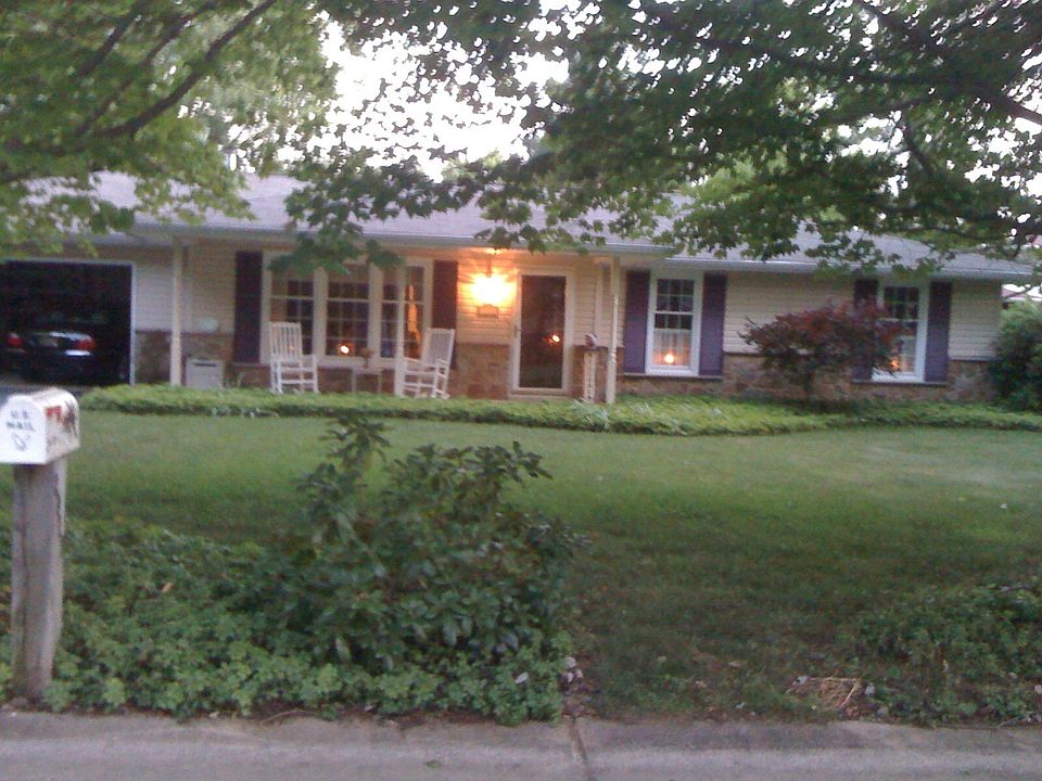 1st image of 2913 Bodine Dr