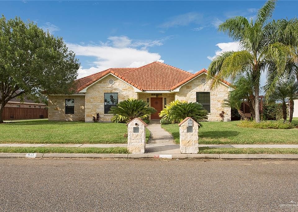 1st image of 819 Sinatra Dr