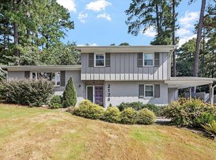 2120 Hillock Dr, Raleigh, NC 27612