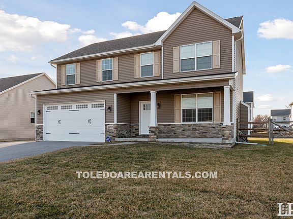 2nd image of 26797 Woodmont Dr