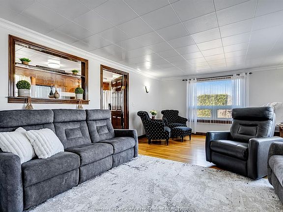 2nd image of 1118 Mersea Rd #2