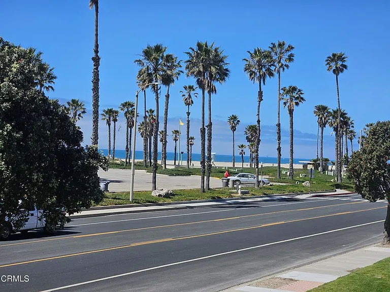 271 N Ventura Rd #293 — Photo 10