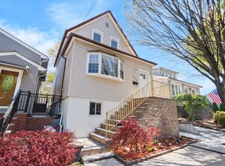 774 8th St, Secaucus, NJ 07094