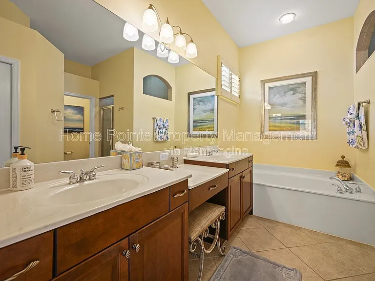 13800 Farnese Dr — Photo 23