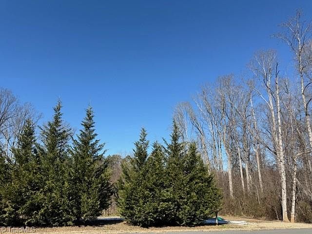 2nd image of 128 Oak Tree Dr #145