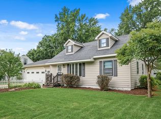 1858 Cedar Dr, New Brighton, MN 55112