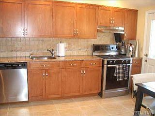 2nd image of 74 Beaumont Dr